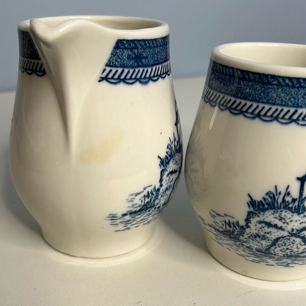 Syracuse China Carefree Old Cathay Sugar Bowl and Creamer Set